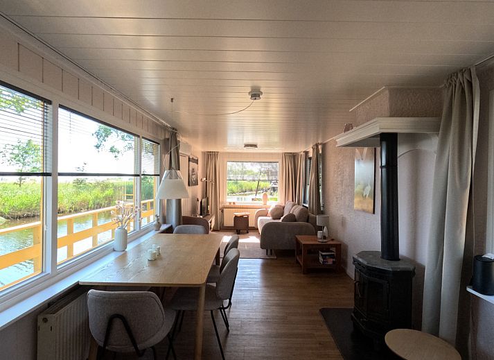 Vakantiehuis OV699 in Giethoorn, Overijssel met uitzicht op water en natuur.