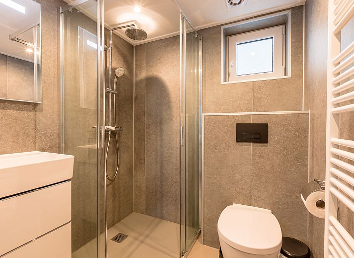 Gezellige vrijstaande woning in Wanneperveen met houten terras, ideaal vakantiehuis in Noordwest Overijssel voor natuurliefhebbers.