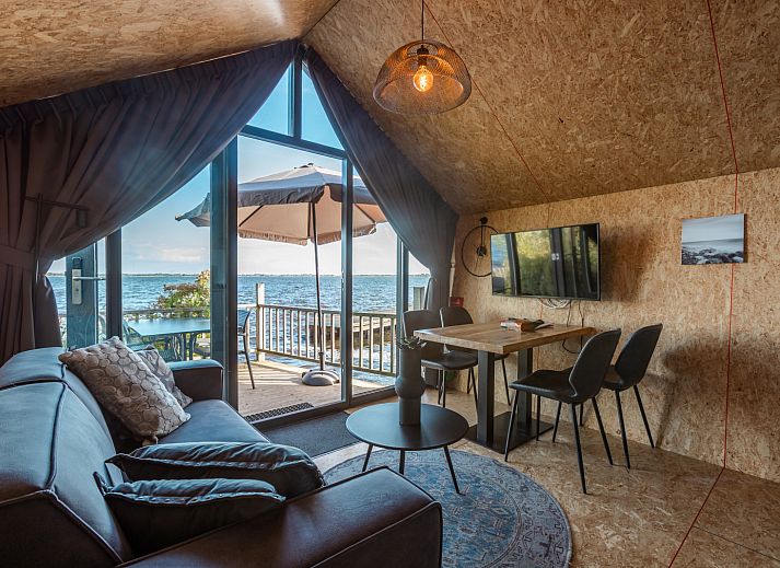 Guest house 550616 - Holiday property Noordwest Overijssel - Tiny House Havenzicht