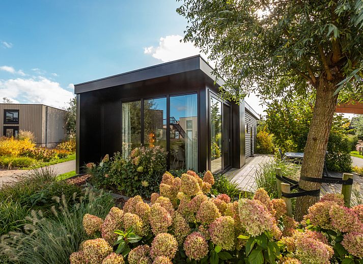 Guest house 550621 - Holiday property Noordwest Overijssel - Vakantiechalet Comfort