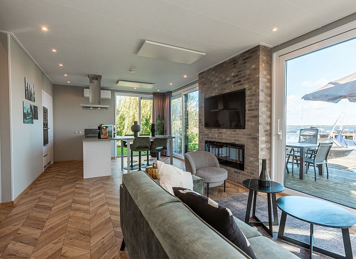 Verblijf 550630 - Vakantiewoning Noordwest Overijssel - Vakantiehuis Vakantiepark Wiedense meren - Villa Waterrijk 4