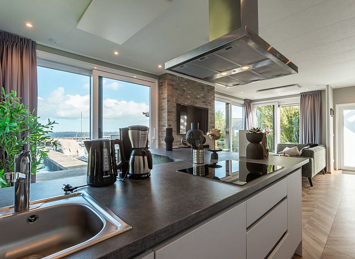 Verblijf 550630 - Vakantiewoning Noordwest Overijssel - Vakantiehuis Vakantiepark Wiedense meren - Villa Waterrijk 4