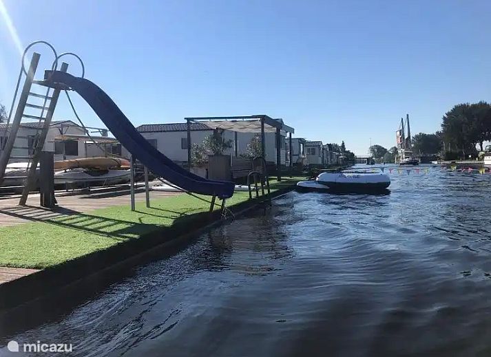 Verblijf 550637 - Stacaravan Noordwest Overijssel - Beachhouse Giethoorn