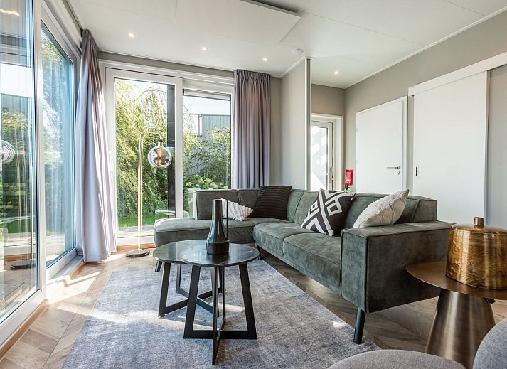 Guest house 550640 - Holiday property Noordwest Overijssel - Vakantiehuis De Wiedense Meren - Villa Waterrijk | 4p
