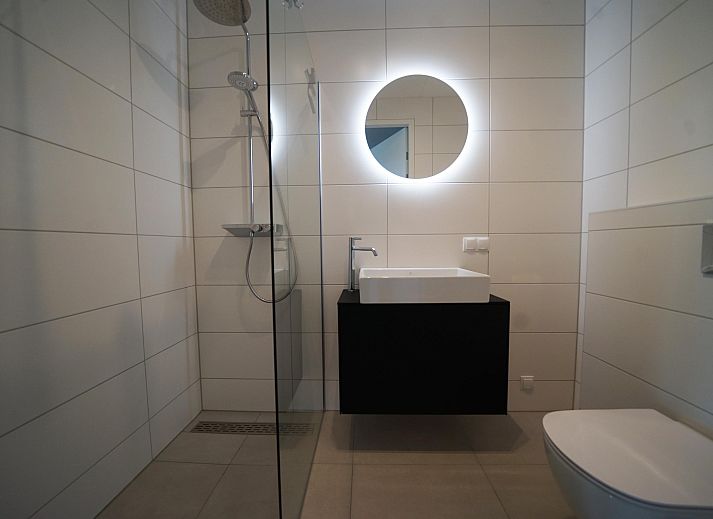 Apartment in Kampen, ein modernes Ferienhaus im Nordwesten von Overijssel mit Blick auf Wasser und Natur, ideal zum Entspannen.