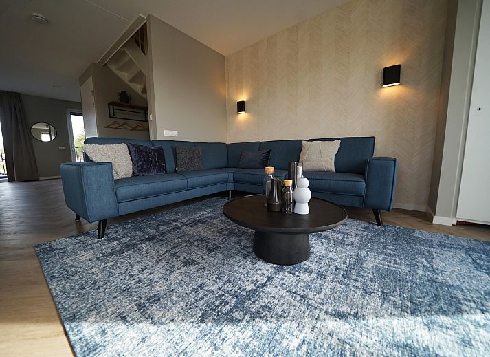 Apartment in Kampen, Northwest Overijssel, overlooking a serene waterfront and modern architecture, ideal for a relaxing stay.