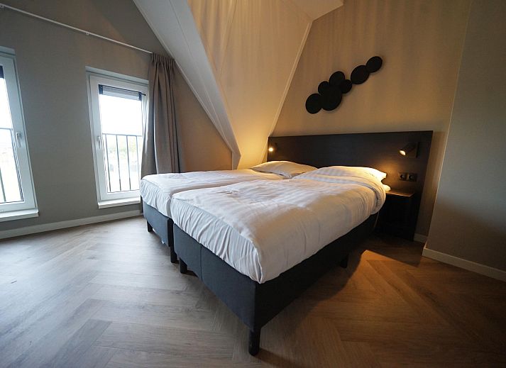 Apartment in Kampen, Northwest Overijssel, offers modern accommodation with a spacious veranda and beautiful views of the surrounding nature.