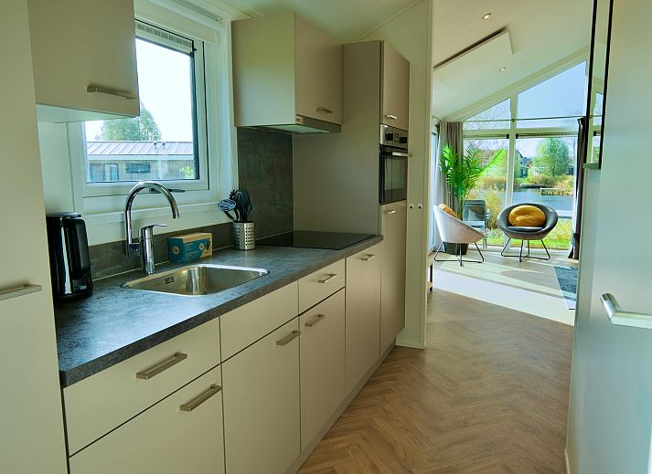 Vrijstaande woning in Kampen omgeven door groen, ideaal vakantiehuis in Noordwest Overijssel voor rust en natuur.