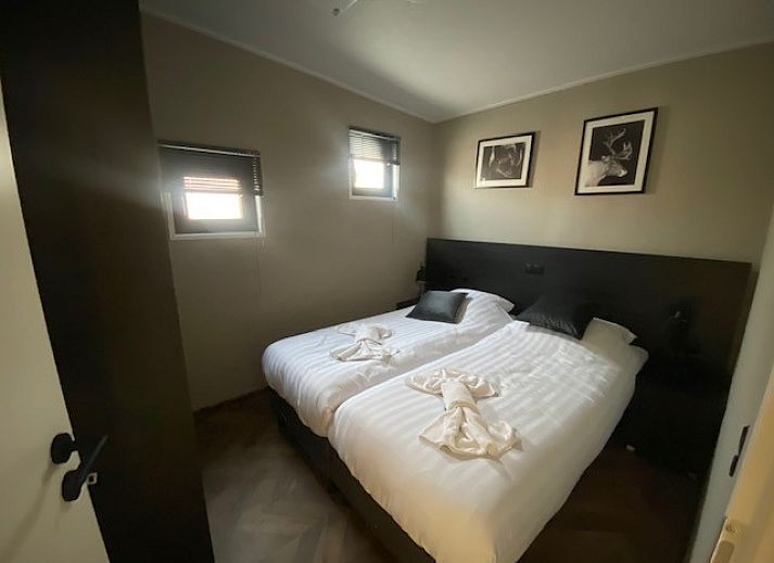 Vrijstaande woning in Kampen, een modern vakantiehuis in Noordwest Overijssel met ruime buitenruimte en eigentijdse architectuur.