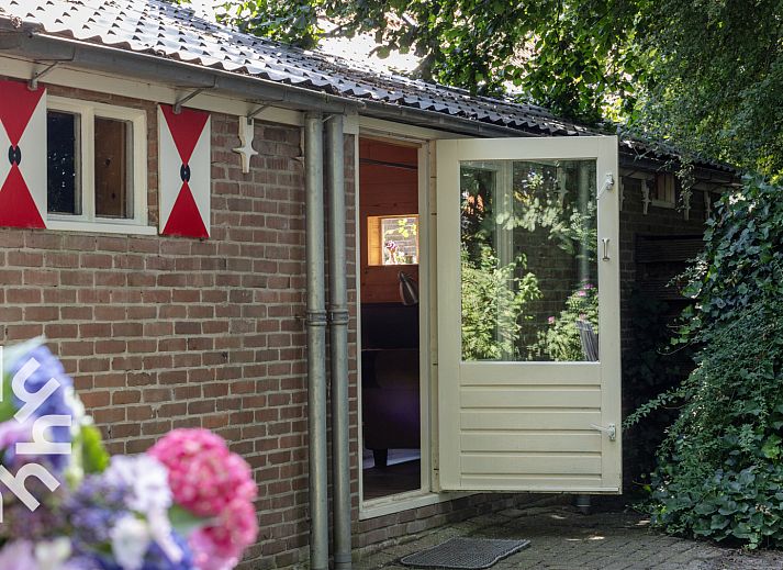 Guest house 550814 - Holiday property Noordwest Overijssel - OV006