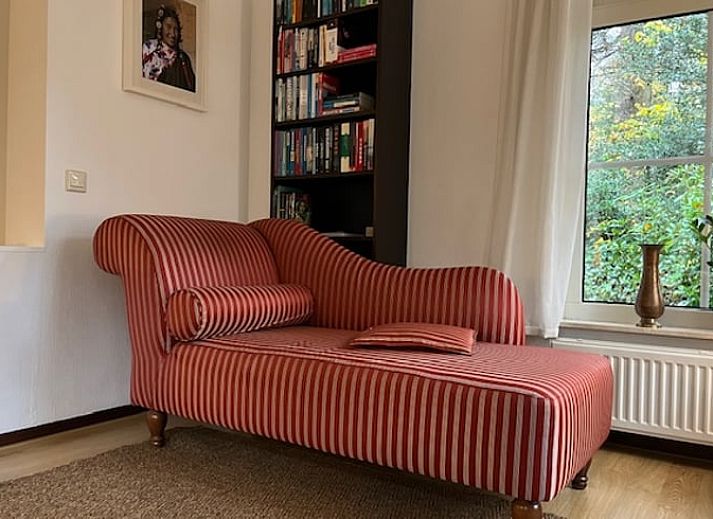 Charmantes Ferienhaus in IJhorst mit traditioneller Architektur, ideal fuer einen entspannten Urlaub in Overijssel.