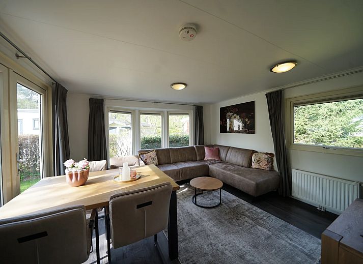 Vrijstaande woning in IJhorst, vakantiehuis in Noordwest Overijssel met ruim terras en groene omgeving.