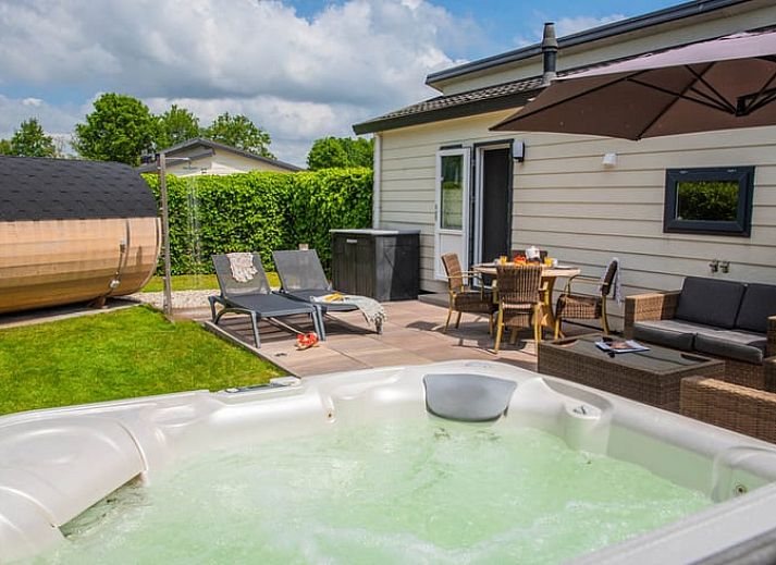 Unterkunft 551717 - Ferienhaus Noordwest Overijssel - Vakantiehuisje in Sint Jansklooster