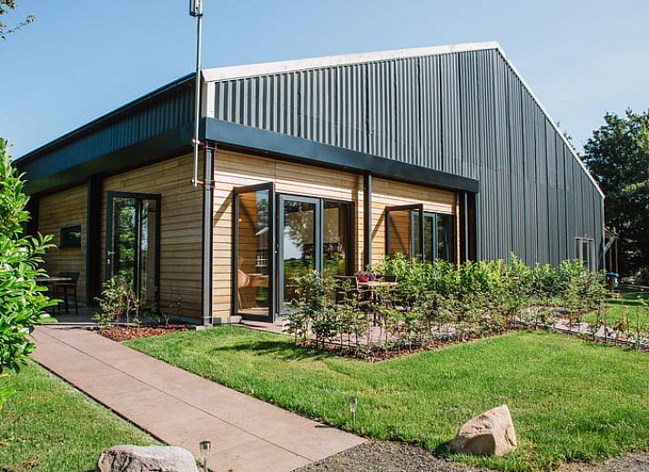 Verblijf 551813 • Vakantiewoning Noordwest Overijssel • Waterstaete Ossenzijl 3