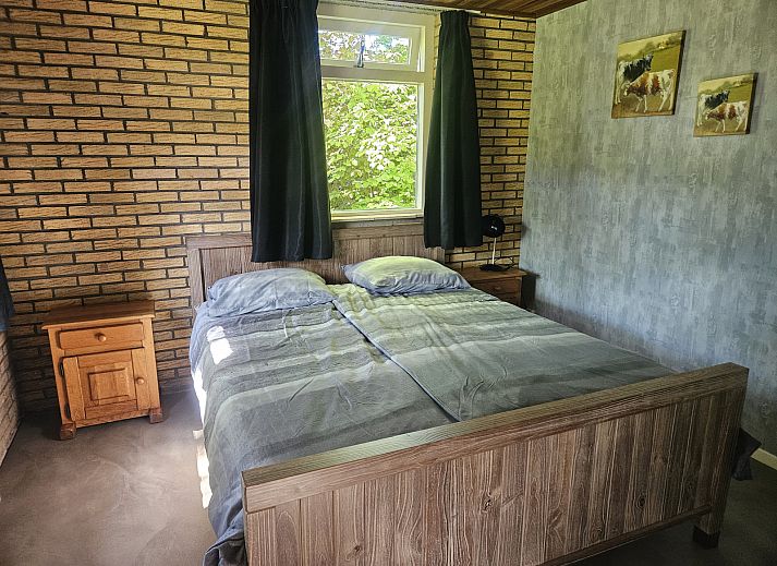 OV271 Ferienhaus in Tuk, Nordwest Overijssel, Huehnerstall in gruener Umgebung.