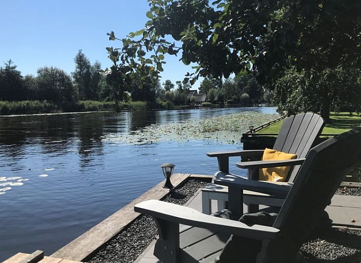 Volledig uitgeruste keuken in Vakantiehuisje in Wetering, Noordwest Overijssel. Perfect voor culinaire avonturen.