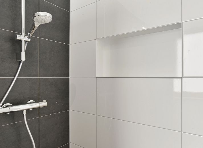 Moderner Bungalow 4ELW mit Terrasse in Blokzijl, Nordwest Overijssel.