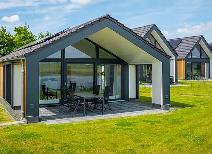 Verblijf 552314 • Bungalow Noordwest Overijssel • 4-persoons woning | 4CE2