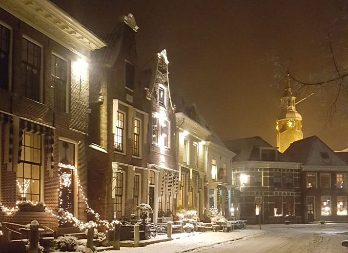 Stylish bathroom in vacation home OV686, Blokzijl, Overijssel with modern amenities.