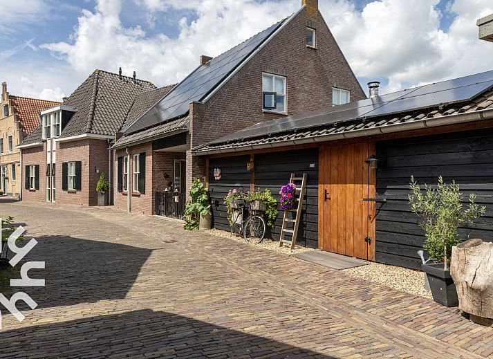 Gemuetliches Wohnzimmer im Ferienhaus OV686, Blokzijl mit komfortabler Einrichtung.
