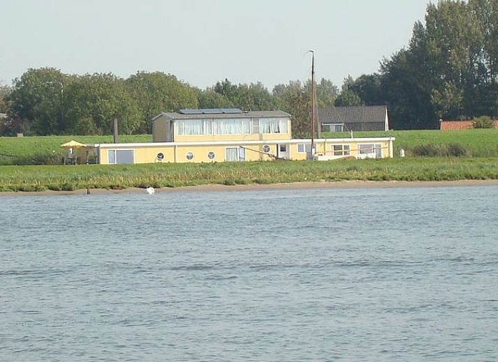 Gezellige slaapkamer in Vakantiehuis in IJsselmuiden, Noordwest Overijssel.
