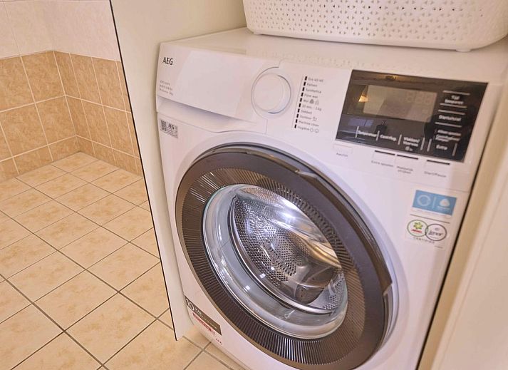 Gezellige slaapkamer in Alpa Casa vakantiehuis, Rouveen, Overijssel met een comfortabel tweepersoonsbed.