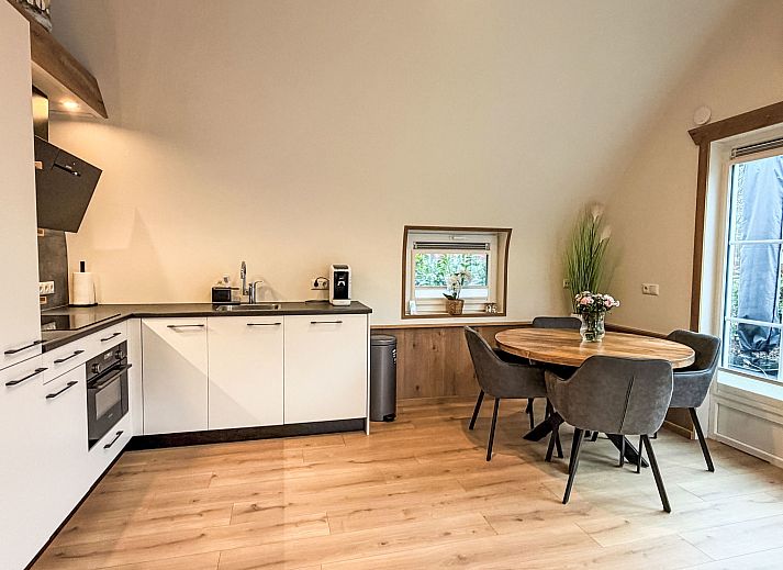 Unterkunft 552701 - Ferienhaus Noordwest Overijssel - Vakantiehuis Romantische Boscottage met Privacy