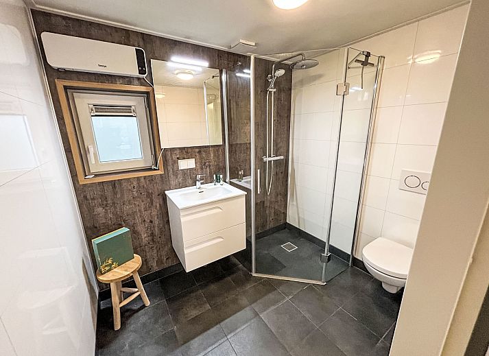 Unterkunft 552701 - Ferienhaus Noordwest Overijssel - Vakantiehuis Romantische Boscottage met Privacy