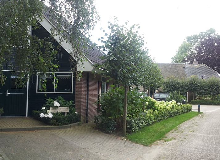 Moderne keuken in Vakantiehuis in Hamingen, Noordwest Overijssel. Voorzien van alle gemakken voor een comfortabel verblijf in deze vakantiewoning.