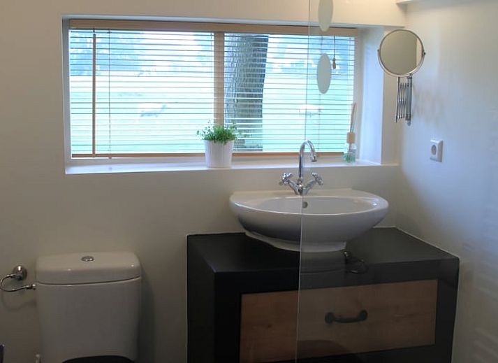 Ferienhaus in Abcoude mit sonniger Veranda, geniessen Sie die Ruhe in Utrecht Nord.