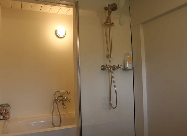 Ferienhaus in Abcoude mit sonniger Veranda, geniessen Sie die Ruhe in Utrecht Nord.