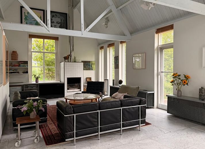 Schlafzimmer mit Sitzecke im Ferienhaus in Abcoude, Utrecht Nord.