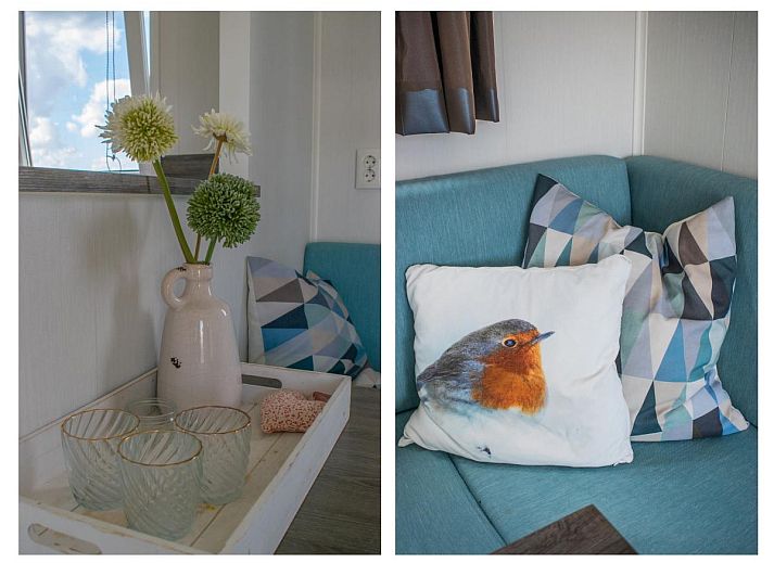 Purple Heron 24-34 chalet in Breukelen, Utrecht, with waterfront terrace and marina view, ideal for a relaxing vacation.