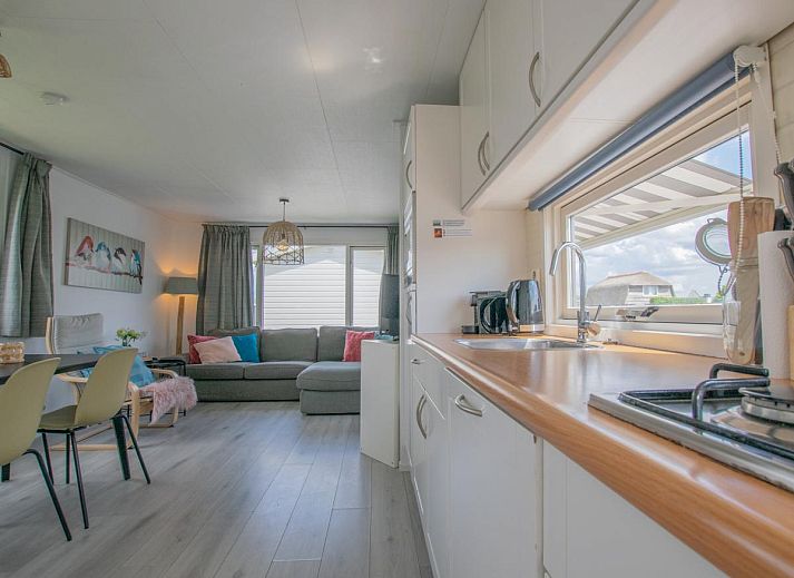 Zonovergoten veranda van Blauwborst 24-18 vakantiehuis in Breukelen, Utrecht