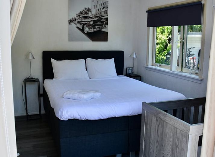 Moderne binnenruimte van Huisje in Vinkeveen, vakantiehuis in Utrecht noord met stijlvolle inrichting.