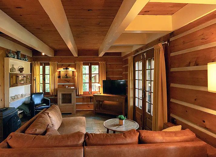 Guest house 560824 - Bungalow Utrecht noord - Romantisch Canadese Loghome