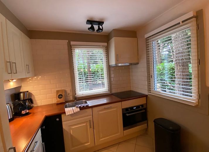 Gezellige slaapkamer met tweepersoonsbed in Huisje in Soest, gelegen in het hart van Soest, Utrecht noord.