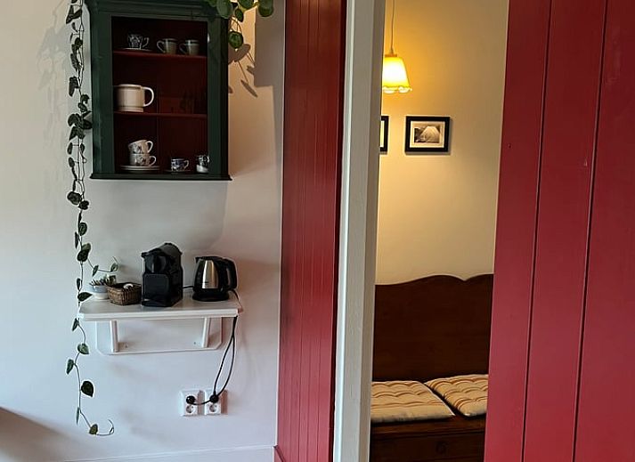 Gemuetliche Sitzecke im Ferienhaus in Nigtevecht, Utrecht mit viel natuerlichem Licht.