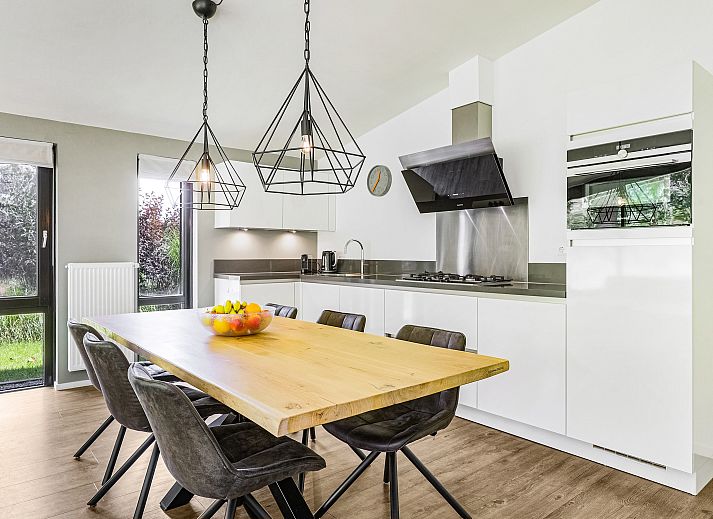 Guest house 570127 - Bungalow Utrechtse Heuvelrug - Amerongse Berg | 6-persoons woning | 6EL2