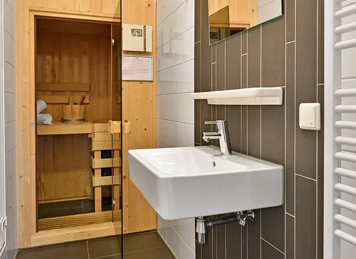 Verblijf 570128 • Bungalow Utrechtse Heuvelrug • Amerongse Berg | 6-persoons woning | 6EL1 