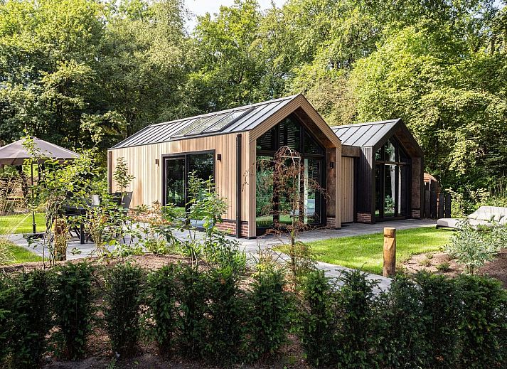 Verblijf 570211 • Vakantiewoning Utrechtse Heuvelrug • Lodge Royal Eco 6 personen Wellness (Hottub)