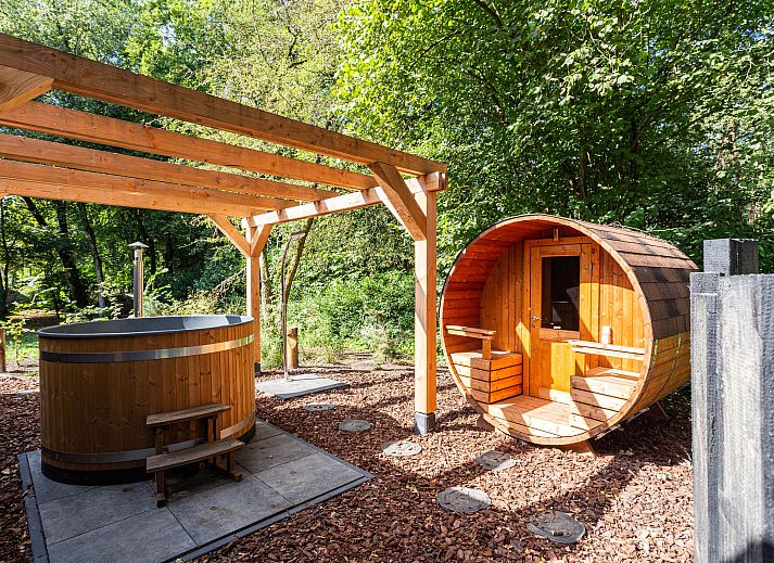 Guest house 570215 - Holiday property Utrechtse Heuvelrug - Lodge Royal Eco met wellness