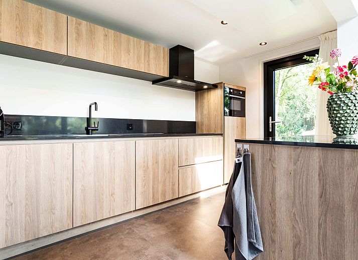 Guest house 570215 - Holiday property Utrechtse Heuvelrug - Lodge Royal Eco met wellness