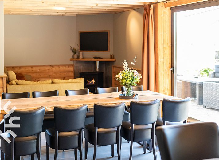 Stilvolle Kueche im Ferienhaus UT070, Doorn, mit Holzakzenten auf dem Utrechter Bergruecken.