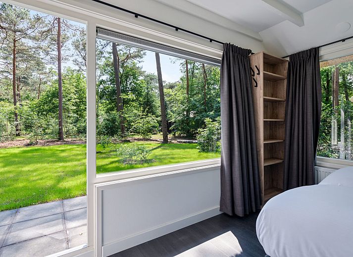 Bungalow Dennenburg surrounded by nature in Doorn, Utrechtse Heuvelrug, ideal vacation home.