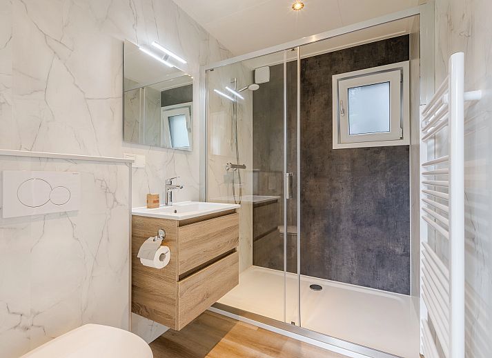 Verblijf 5707124 - Bungalow Utrechtse Heuvelrug - 10-persoons Pool Lodge | 10BZ