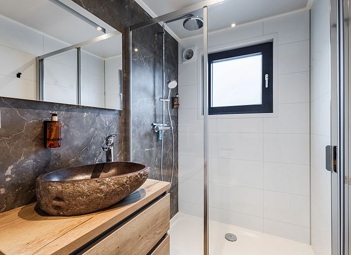 Verblijf 5707131 - Bungalow Utrechtse Heuvelrug - 6-persoons Pool Lodge | 6BZ