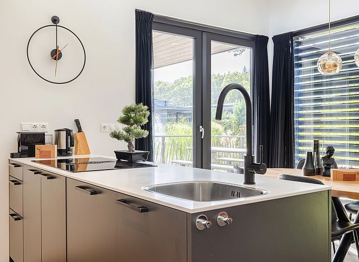 Guest house 5707147 - Bungalow Utrechtse Heuvelrug - 4-6 persoons Water & Hottub lodge | 4-6B3