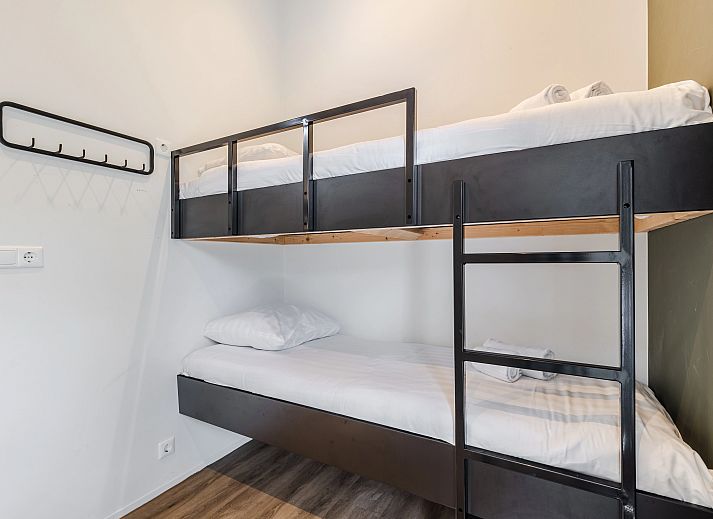 Guest house 5707147 - Bungalow Utrechtse Heuvelrug - 4-6 persoons Water & Hottub lodge | 4-6B3