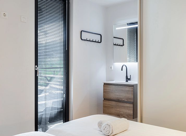 Unterkunft 5707150 - Bungalow Utrechtse Heuvelrug - 4 persoons Water & Hottub lodge | 4B